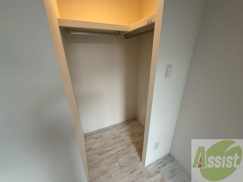 収納　こちらは収納です。物をしまう事ができますね！