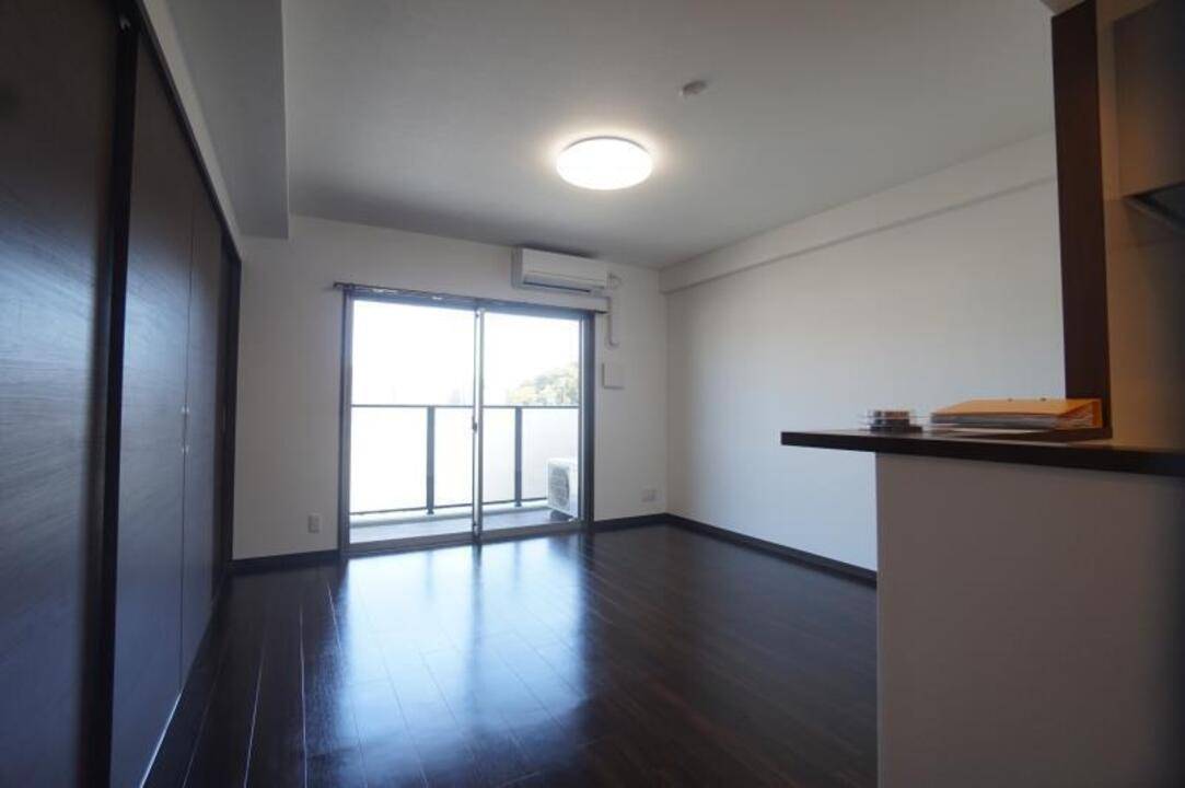 居室・リビング　リビング