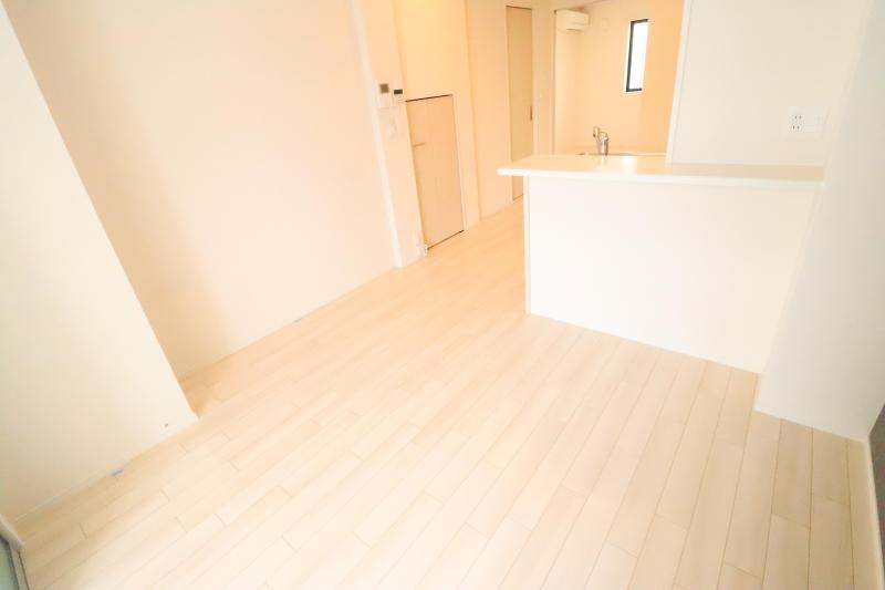 居室・リビング　１　　リビング9.7帖