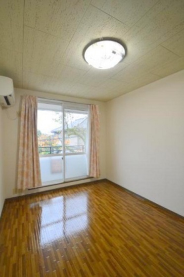 居室・リビング　他号室のお写真です