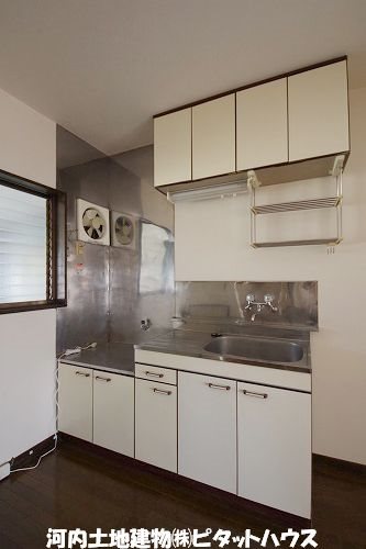 キッチン　ガスコンロ設置可