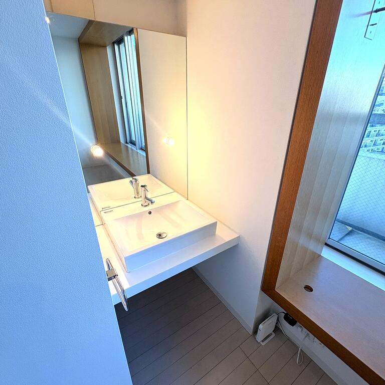 Tiedeur AZABUDAIの内装写真