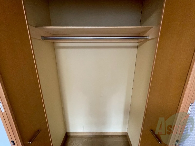 収納　クローゼットがありました。お洋服や荷物はここへ