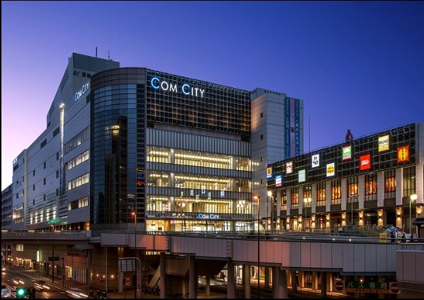 ショッピングセンター　COM CITY(コムシティ)（ショッピングセンター）まで347m