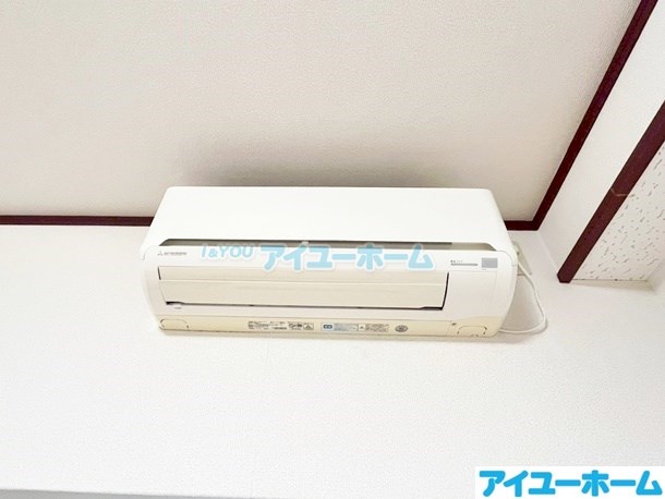 その他設備　エアコン　サービス設置の場合あり　現況優先。