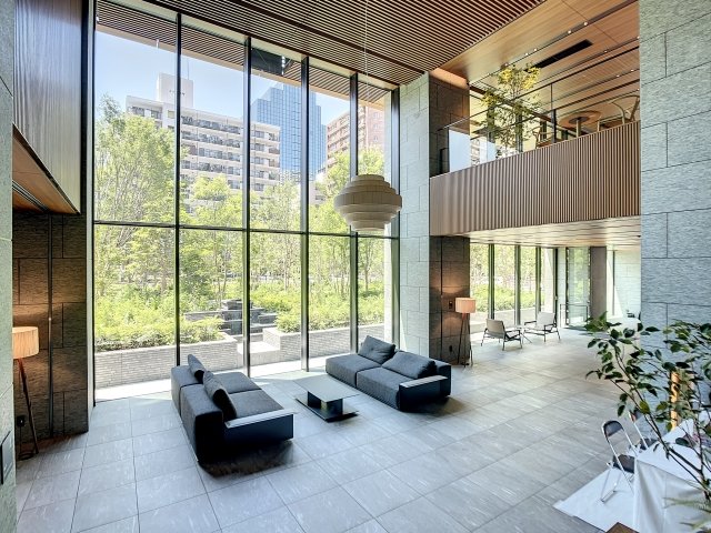 ロビー　ロビー