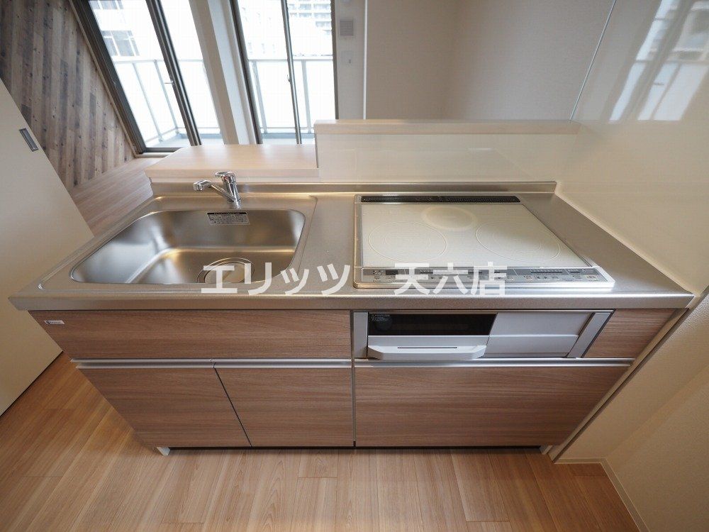 キッチン　キッチン