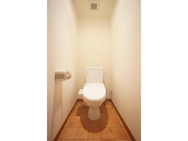 ＪＲ東海道本線 浜松駅 徒歩3分 4階建 築19年のトイレ写真