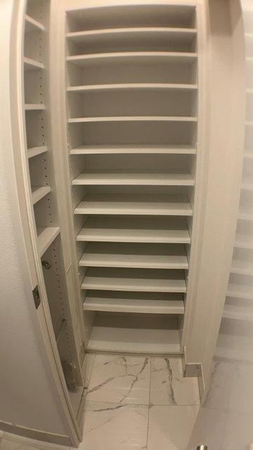 収納　シューズインクローゼット