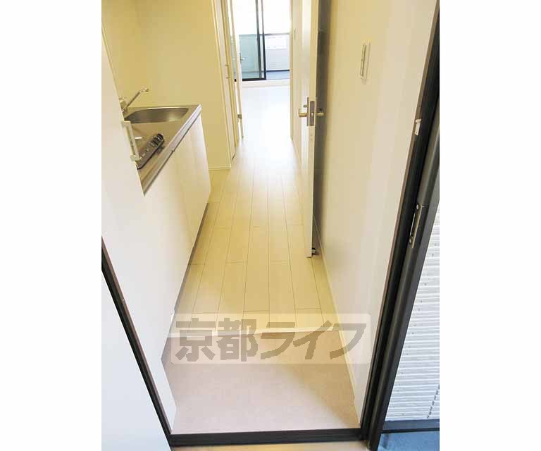 玄関　明るく広い玄関です