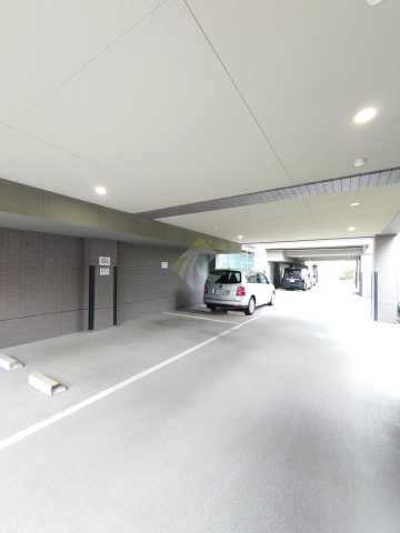 駐車場　エルデンシア中野