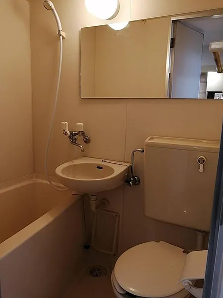 バス・シャワールーム