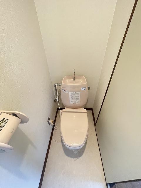 トイレ　トイレ