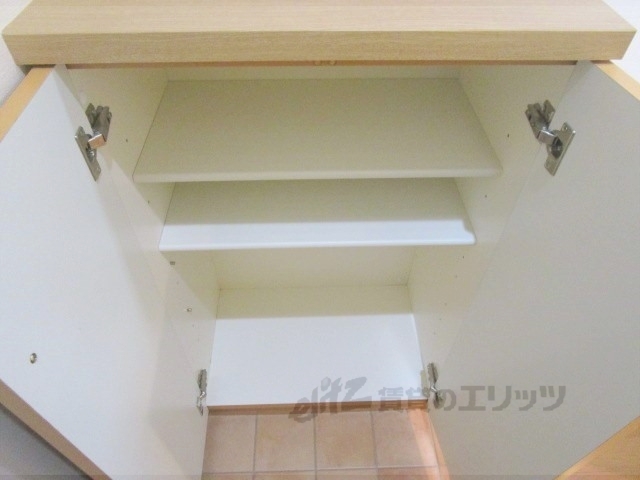 収納　下駄箱