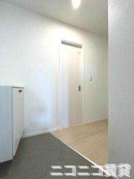 玄関　別号室イメージの為、現状を優先致します。