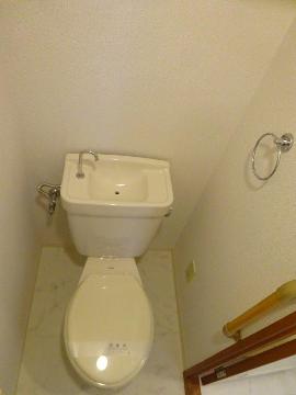 トイレ　トイレ