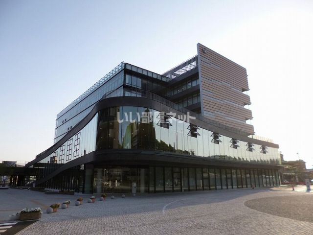 役所　小牧市役所（役所）まで424m