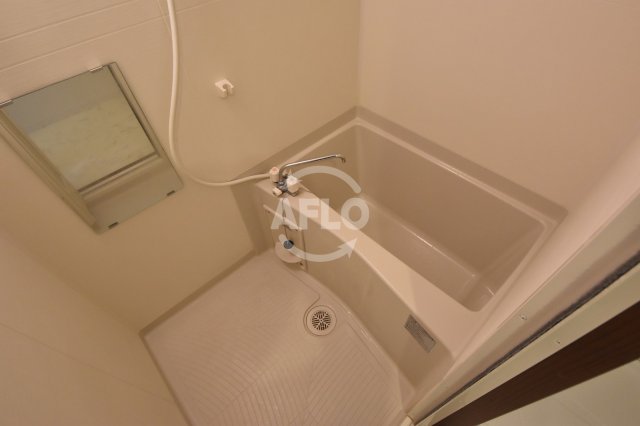 バス・シャワールーム　アレーズ南通り　浴室