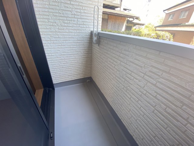 バルコニー　同施工会社施工物件の参考写真になります※現況優先