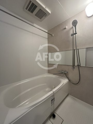 バス・シャワールーム　スプランディッドIX　浴室