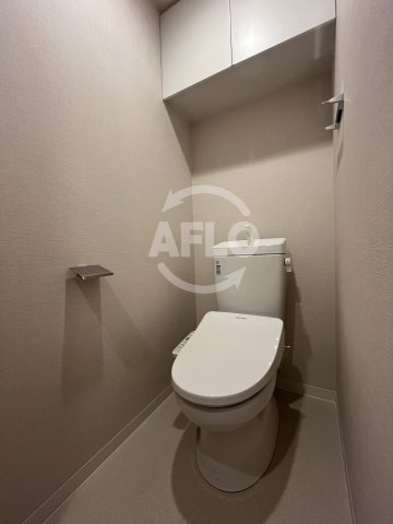 トイレ　スプランディッドIX　トイレ