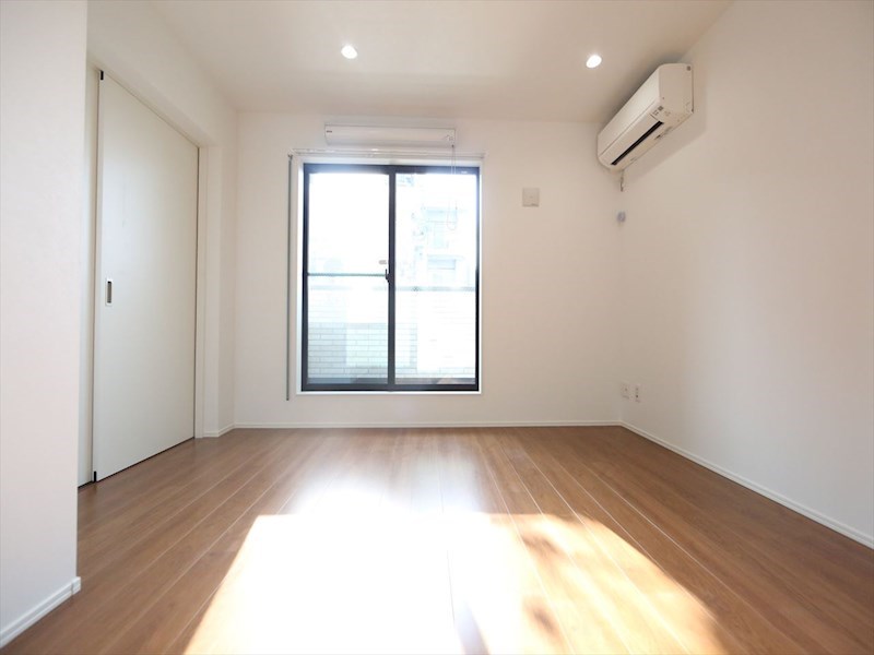 バルコニー　ＬＤＫ9.1帖　エアコン完備　バルコニー