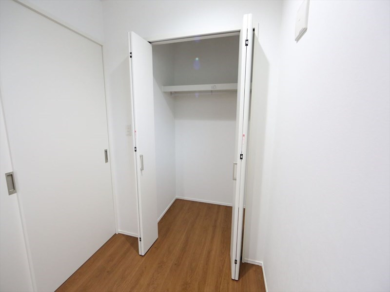 収納　クローゼット（収納充実してます）