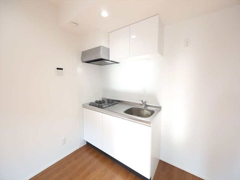 キッチン　システムキッチン（ガス2口コンロ付）