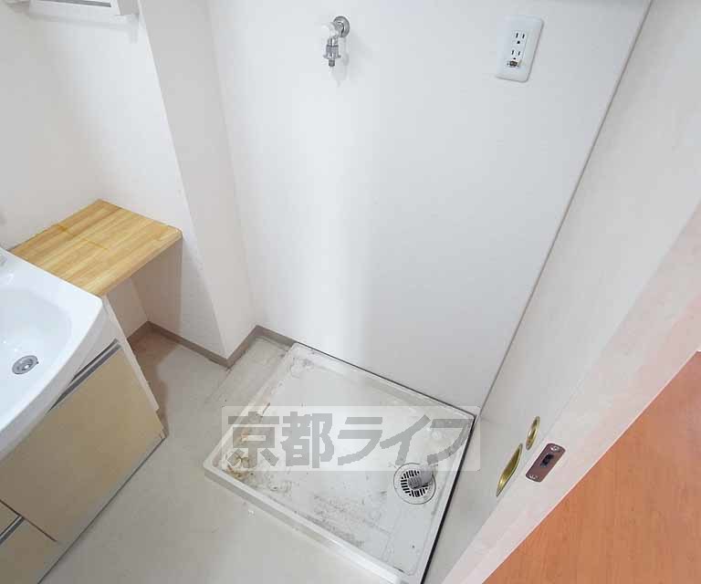 その他設備　室内洗濯機置き場です