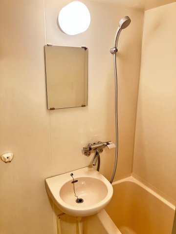 バス・シャワールーム　ワンタッチ水栓でとても使い勝手が良いです♪