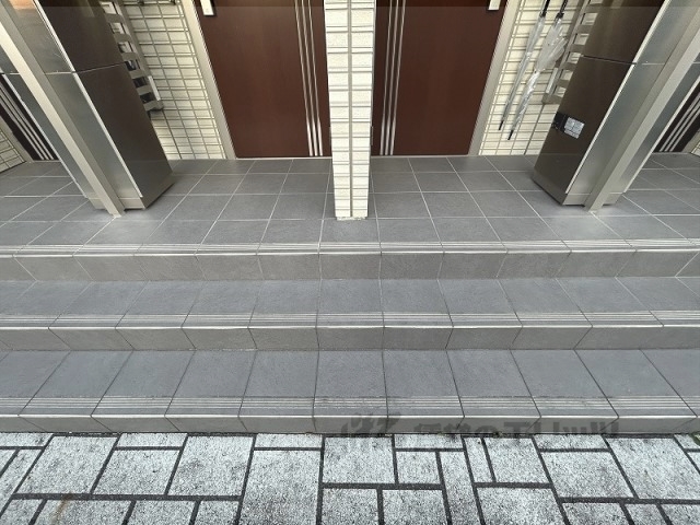 その他設備　給湯器リモコン