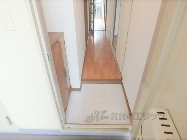 玄関　エアコン