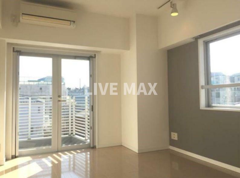 居室・リビング　別号室参考写真