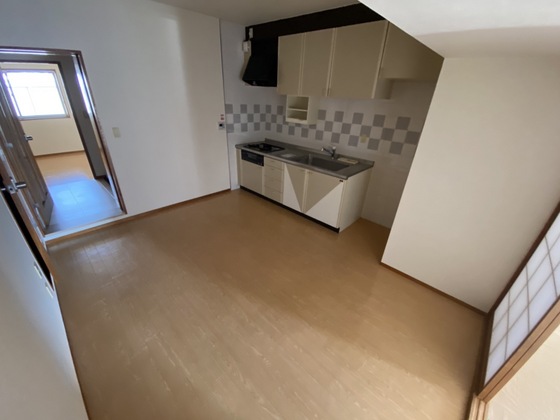 居室・リビング　※別号室の写真です。