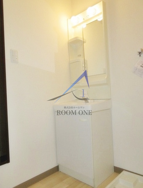 洗面設備　洗面台です。