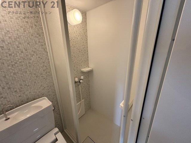 バス・シャワールーム　清潔感のあるシャワールームです♪