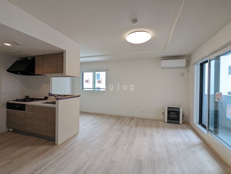 居室・リビング　同号室タイプ写真