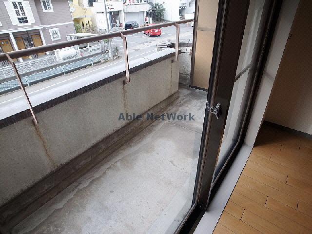 バルコニー　ベランダ