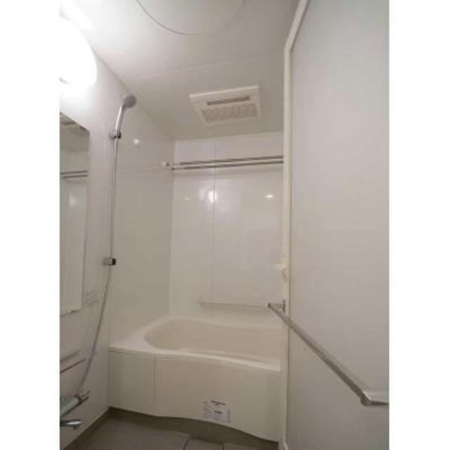 バス・シャワールーム　※写真は同タイプ住戸です。