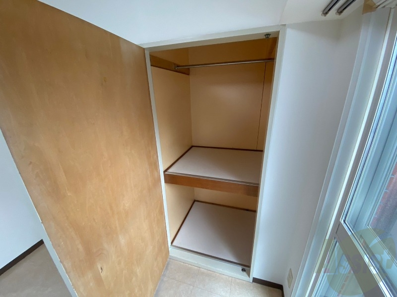 収納　寝室の収納です。部屋がすっきり片付きます。