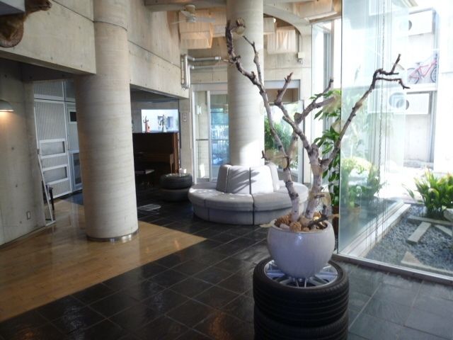 エントランス　★オシャレなロビー★