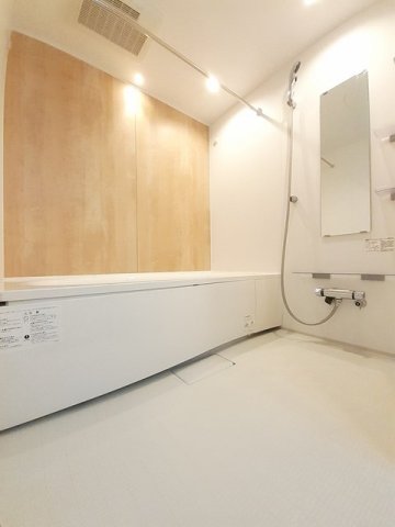 バス・シャワールーム　日々の疲れを癒すお風呂付です