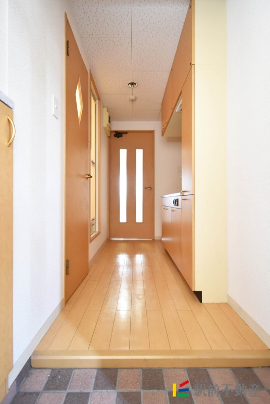 玄関　※同タイプ別部屋