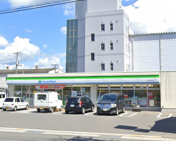 コンビニ　ファミリーマート福山松浜町店（コンビニ）まで1058m