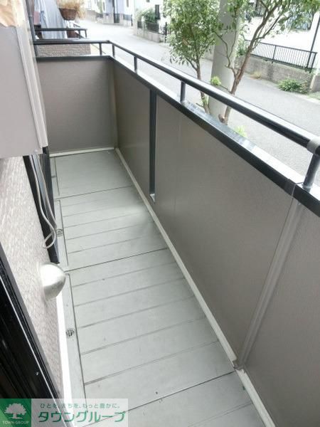 バルコニー　バルコニー広々しております