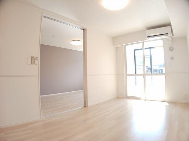 居室・リビング　リビング