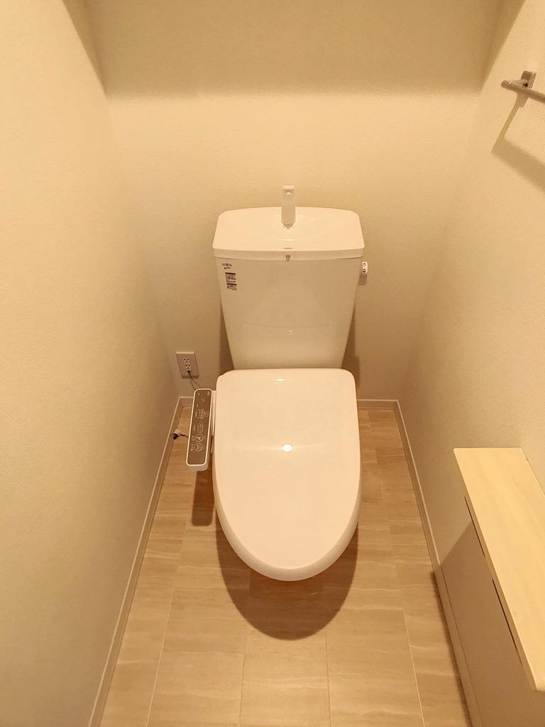 トイレ　他室参照