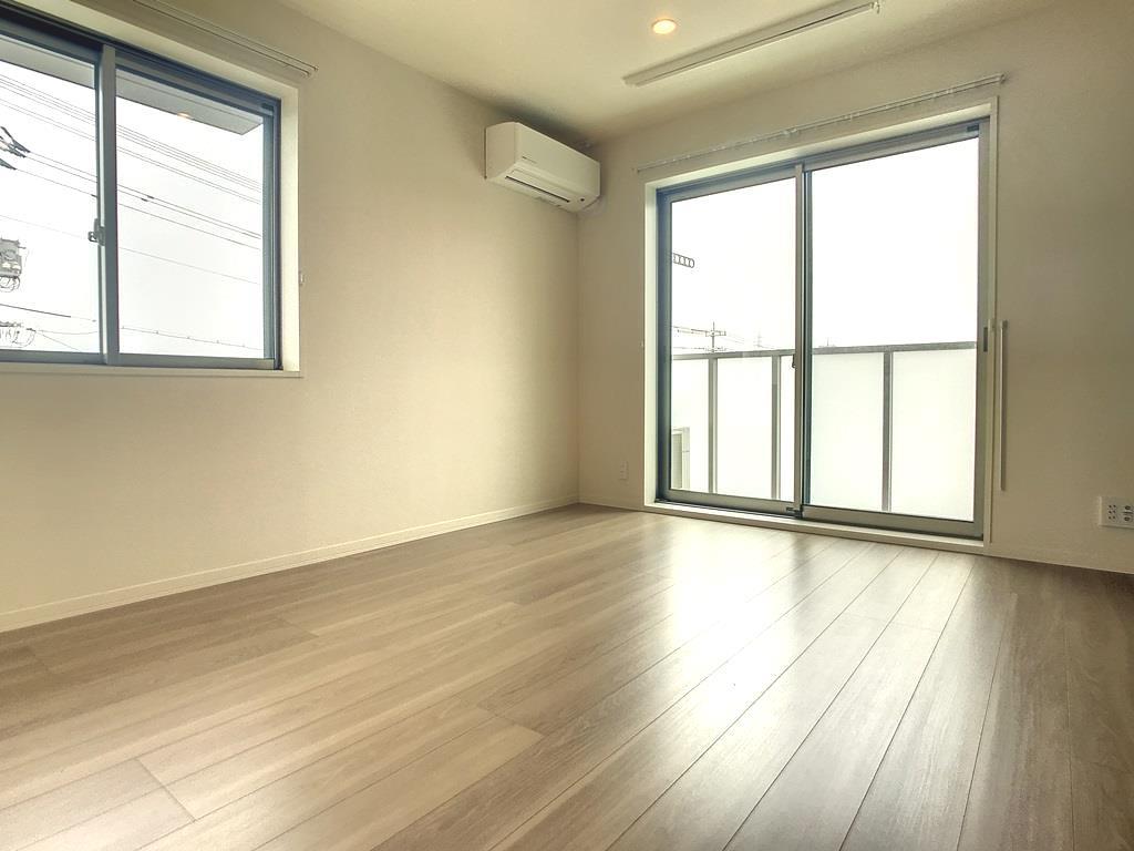 居室・リビング　他室参照