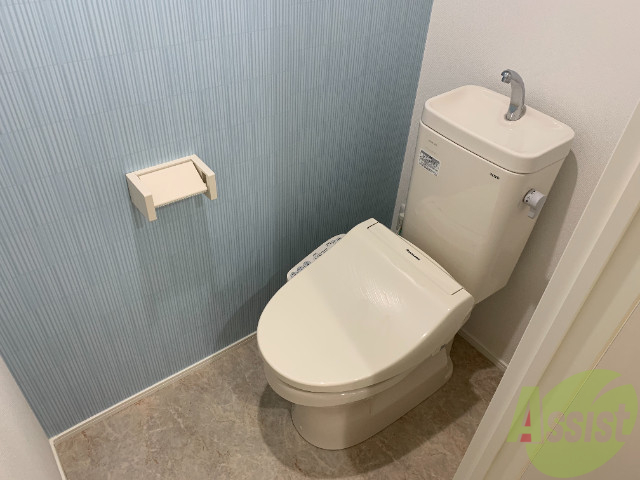 トイレ　ウォシュレット機能がついたトイレ。安心して使用できますね。