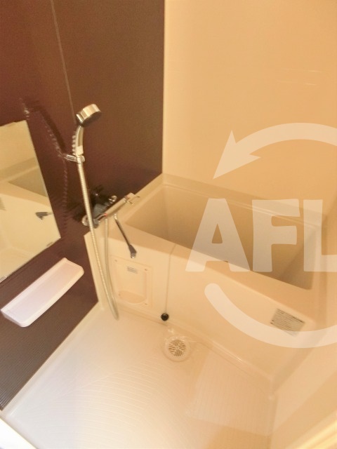 バス・シャワールーム　ラグゼ都島北II　浴室